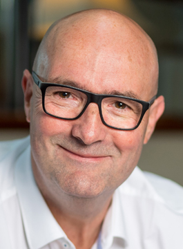 Adrian Webster Motivational Speaker and Change Expert