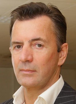 Duncan Bannatyne - Dragons Den Star and Entrepreneurship Speaker