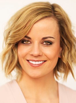 Susie Wolff - Motorsport Driver and Presenter